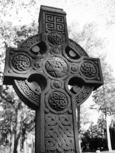 Celtic_Cross_Shadow.jpg