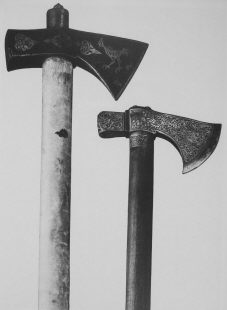 hatchets01_small.jpg